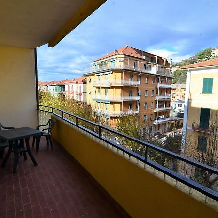 Elena Apartment Леванто Екстер'єр фото
