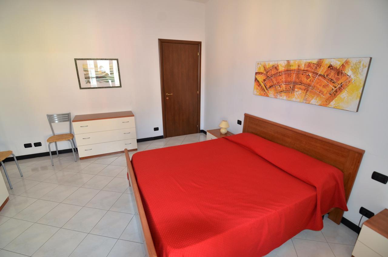 Elena Apartment Леванто Екстер'єр фото