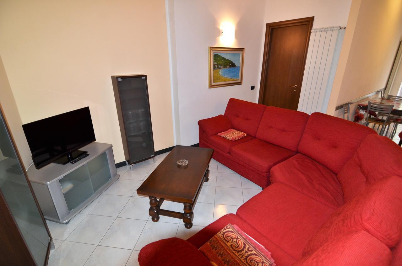 Elena Apartment Леванто Екстер'єр фото